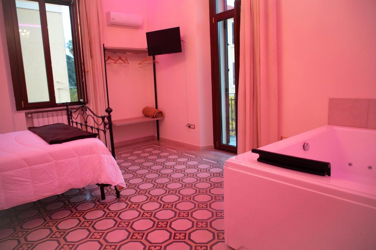 Il Palazzo - Luxury Home & Event Cosenza Kültér fotó
