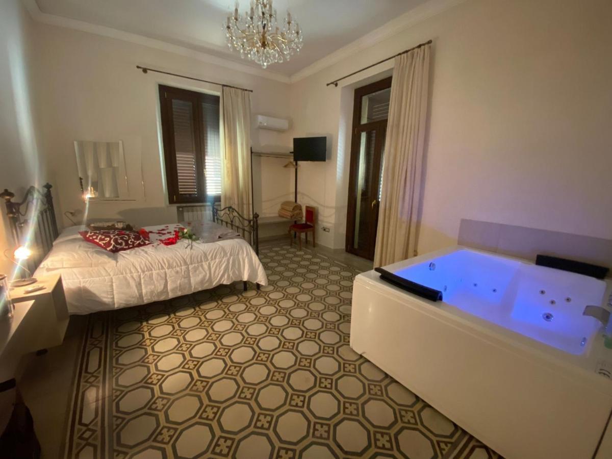 Il Palazzo - Luxury Home & Event Cosenza Kültér fotó